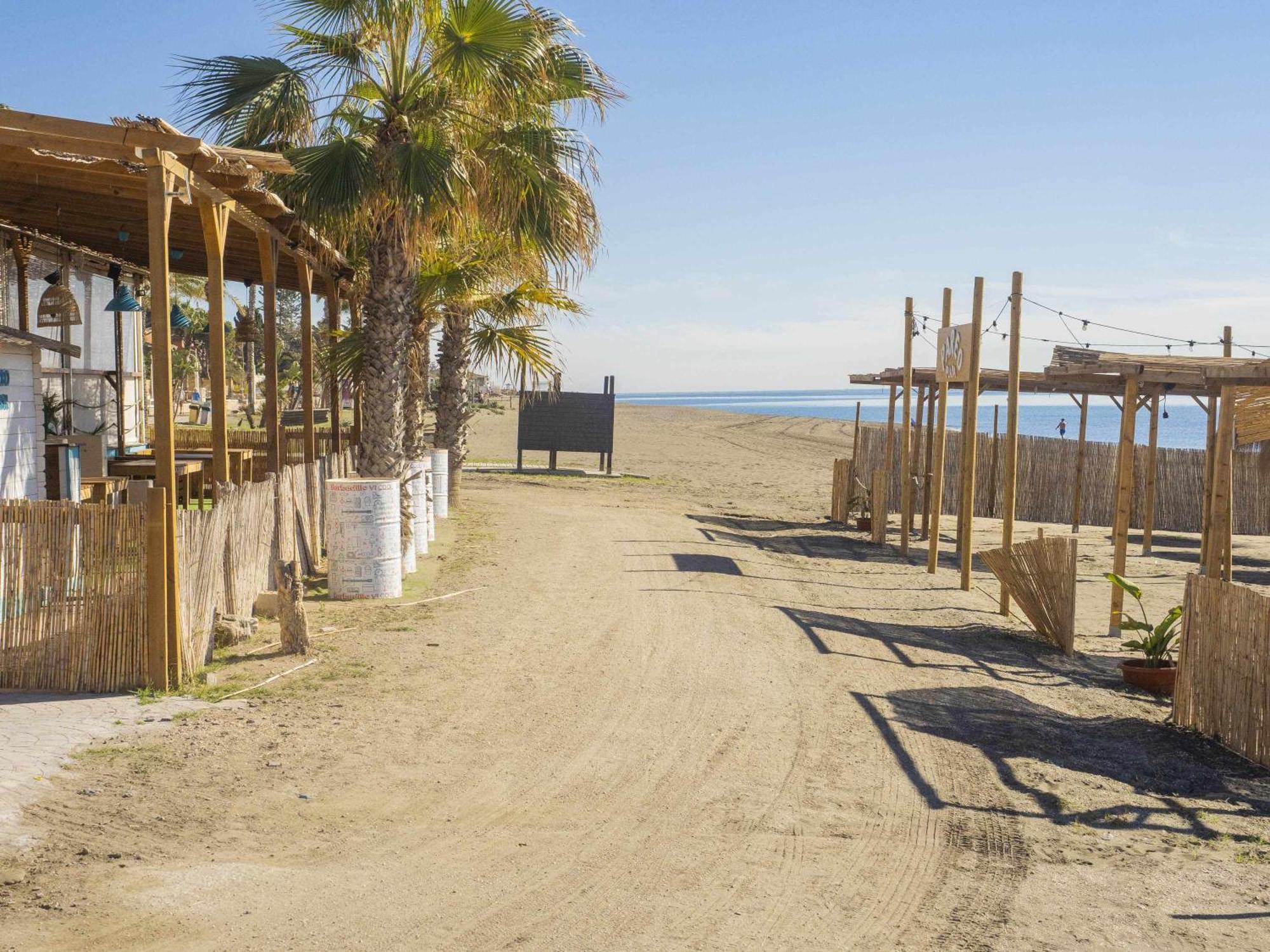 Mshome Playa Rincon Con Piscina Rincon de la Victoria Bagian luar foto
